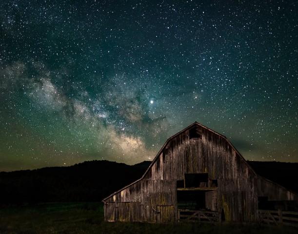 night sky photo of Boxley barn